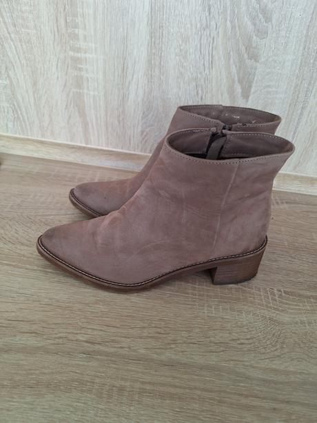 Kotníkové čižmy, 37