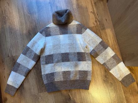 Nenoseny rolak / pulover, mohito,s