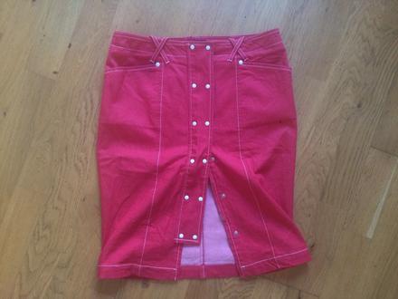 Krásna riflova, puzdrova sukna, 38