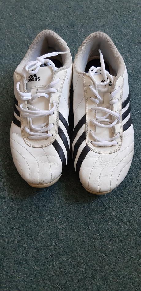 Adidas tenisky, adidas,40