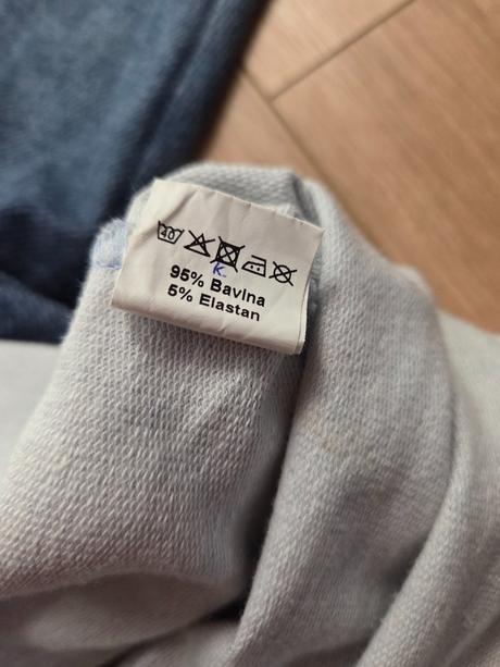 Mikina by upsalla, 104