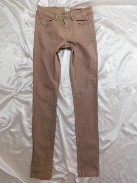 Damske strečove rifle, 34