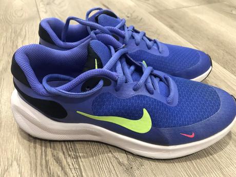 Nike revolution tenisky velkost 40, nike,40