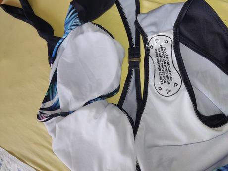 Nové plavky, 4xl