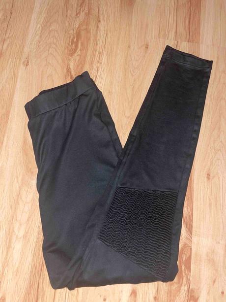 Legíny, calzedonia,s