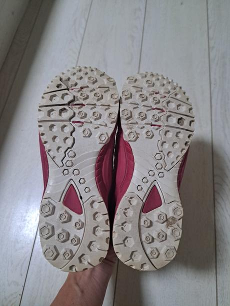 Trekove topanky zn. mamut, 34