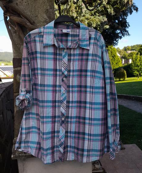 Kocková  košeľa, 44