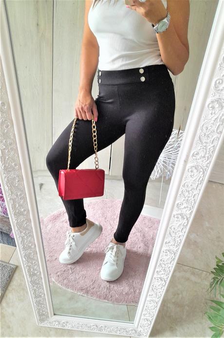 Legíny s gombičkami-m/l, m