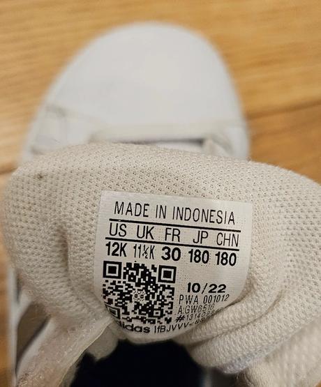 Botasky adidas v.30, adidas,30