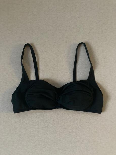 Vrchný diel plaviek, 158