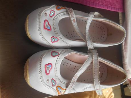 Sandálky, cupcake,28