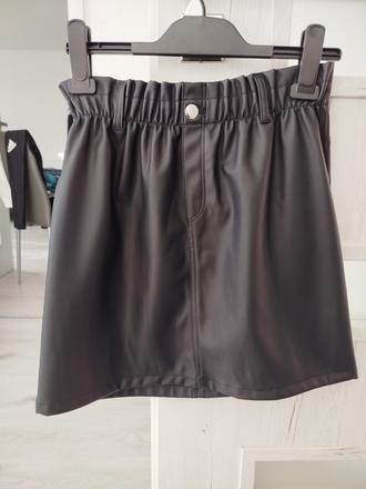 Koženkové sukňa, 164