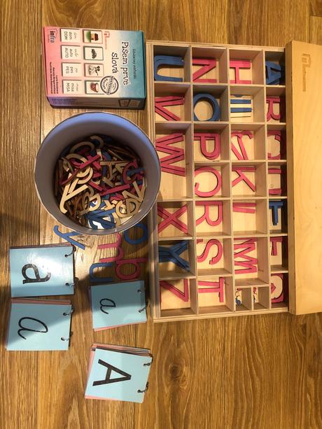 Montessori pismenka, 