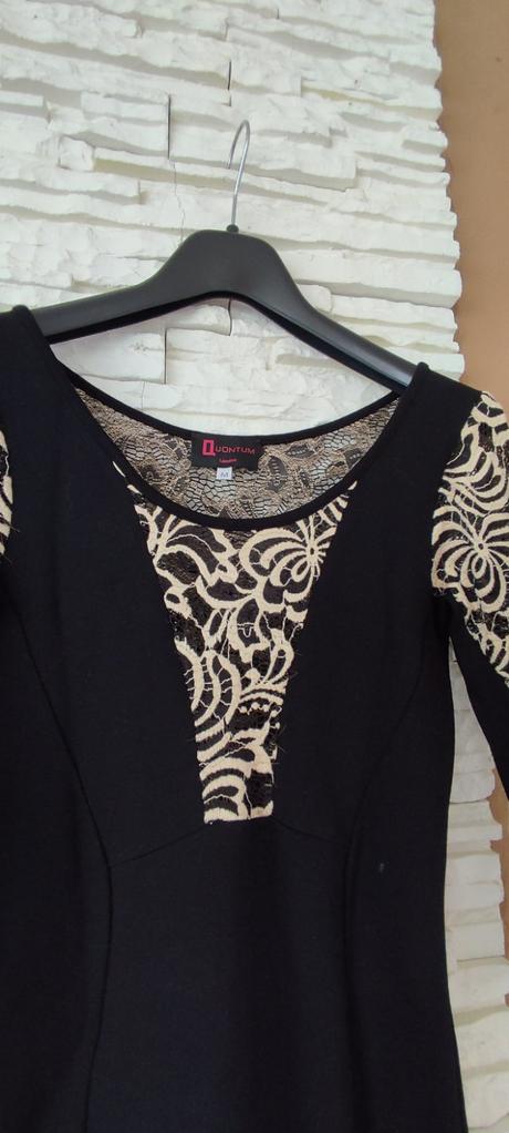 Čipkované šaty, m