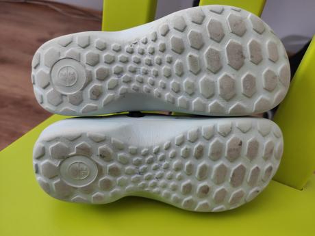 Šľapky - prezúvky, 27