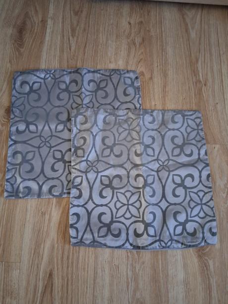 Návlečky na vankúš 2 kusy 40 cm, 