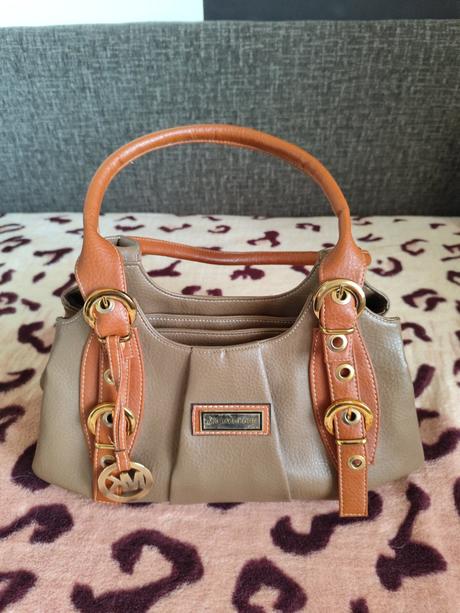 Hnedá koženná kabelka michael kors, nemá štítok, michael kors