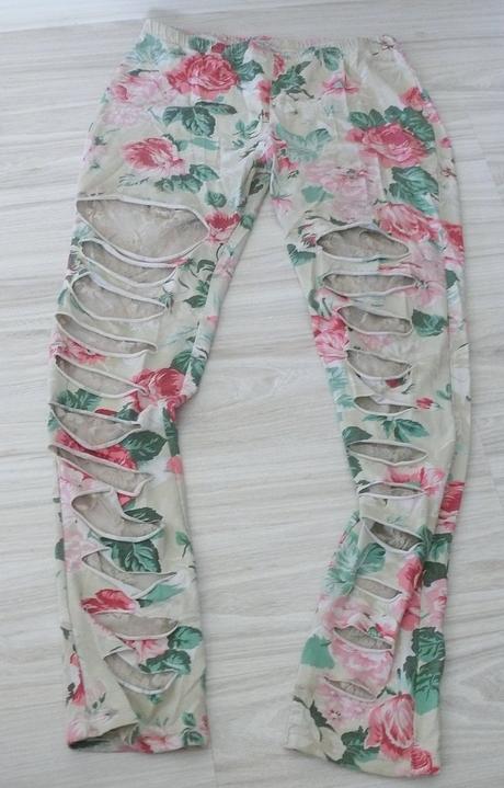 Extravagantné legíny, m