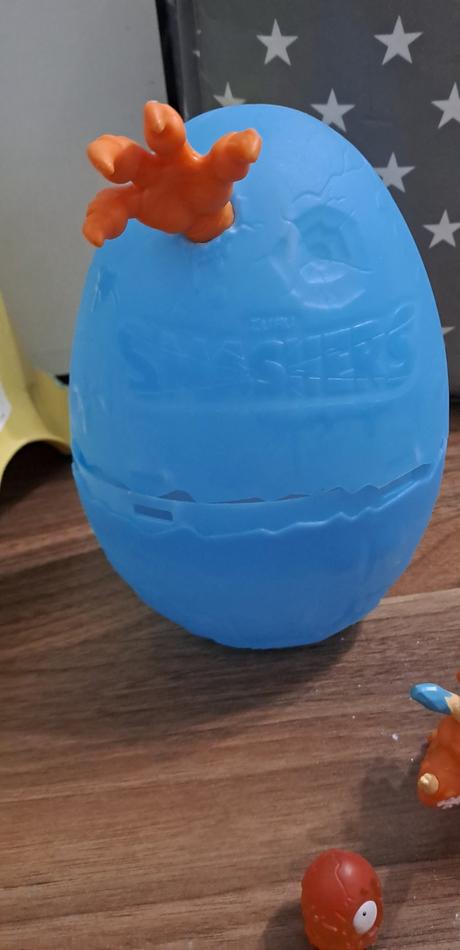 Smashers dino vajce,