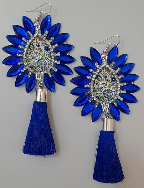 Handmade náušnice so strapcami, tmavomodré, 