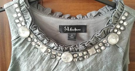 Príležitostné šatky, 152