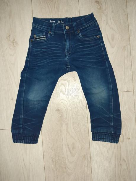 Rifle/nohavice/teplaky, 86