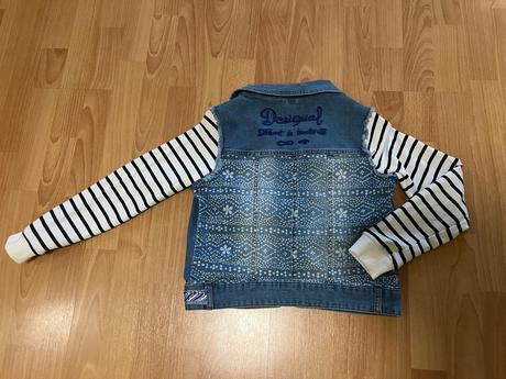 Disigual riflova bunda, 134