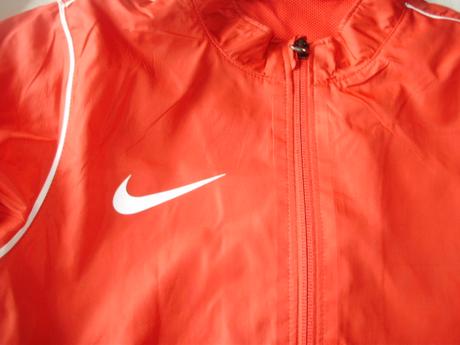 Tenšia bundička nike č.m, nike,140