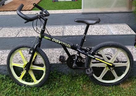Chlapčenský bicykel, 20