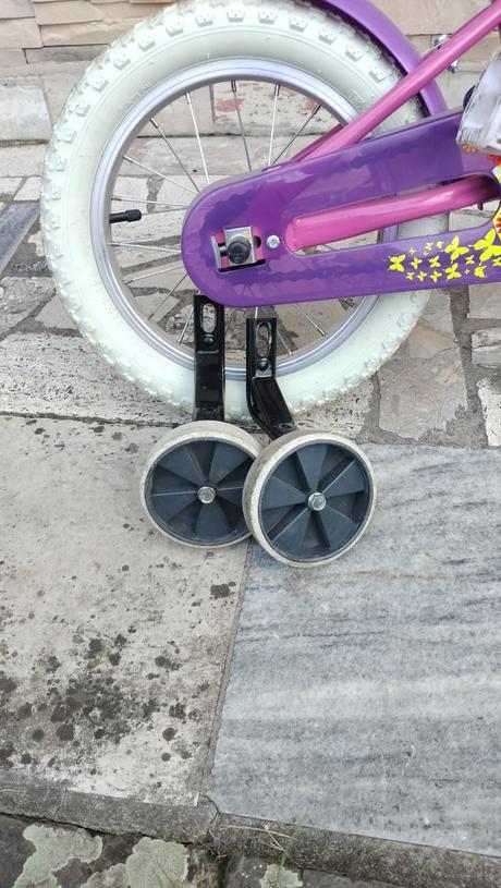 Dievčensky bicykel, 14