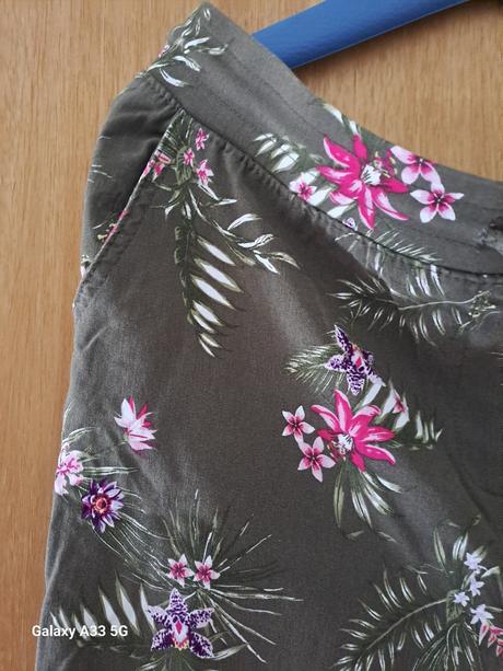 Letné nohavice č.42, 42