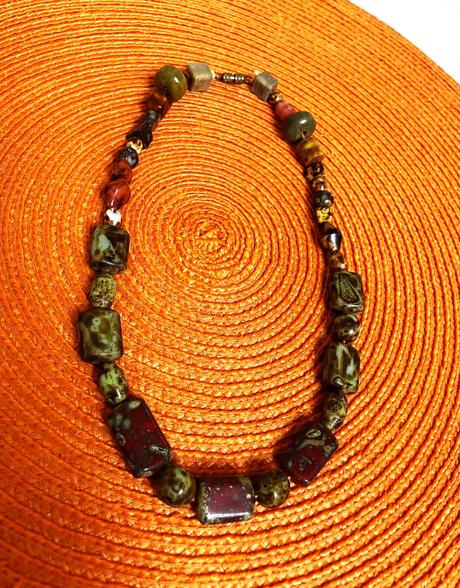 Kamienkové starožitné naturálne korále, 