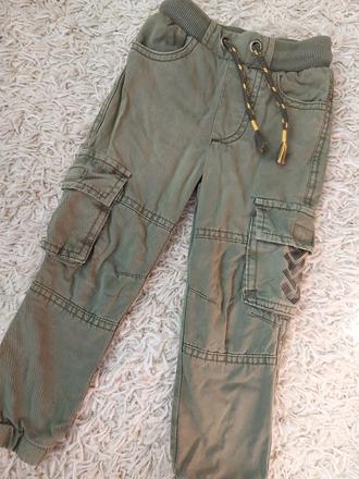 Kapsáče, coccodrillo,92