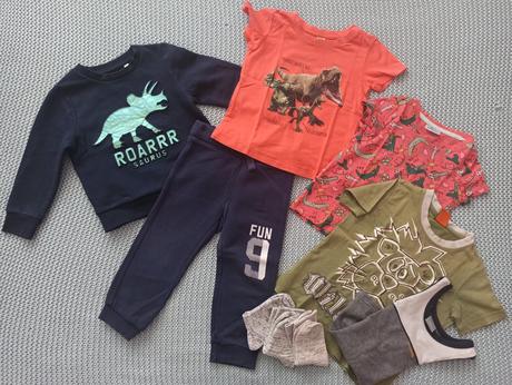 Balík oblečenia veľ.92/98 pre dinomaniaka, 86–98