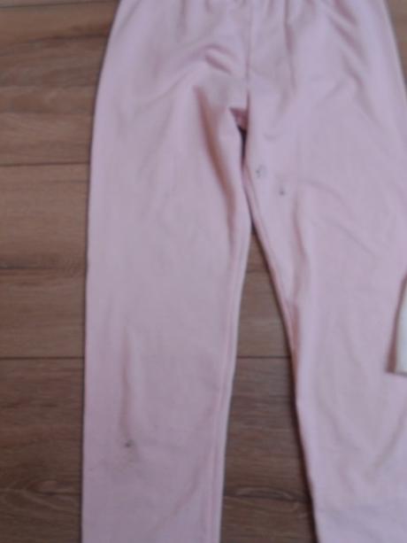 Dievčenské pyžamo, 128