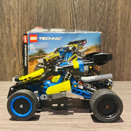 Lego technic 42164 terénna pretekárska bugina, 