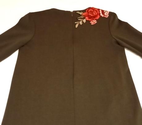 Olivové šaty s nášivkou kvetov, h&m,xs