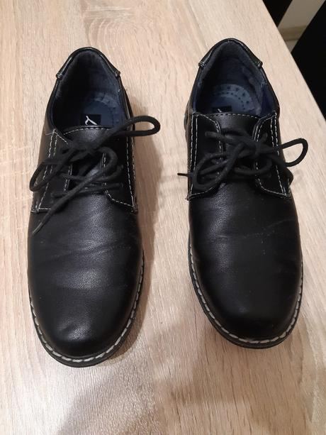 Elegantné topánky pre chlapca, 33
