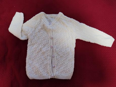 Svetrík s gombikmi hello kitty, 116