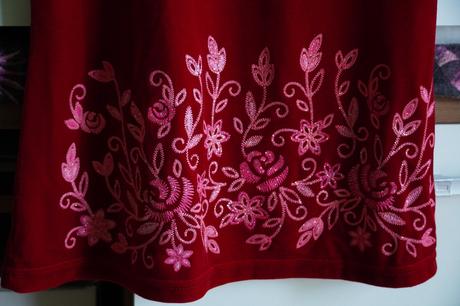 Detské červené šaty, 152