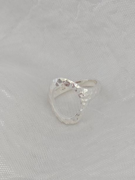 Strieborný prsteň, 