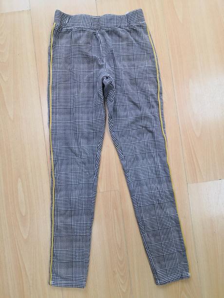 Trendy karovane nohavice s pasikom, h&m,152