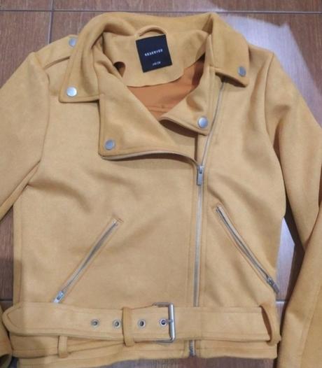 Velurova bunda, reserved,146