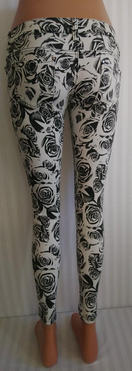 Dámske elastické čierno biele džegíny, smagli ital, s