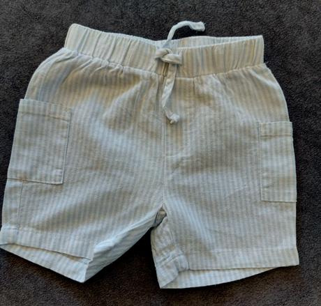 Ľahké ľanové kraťasy, ergee,92