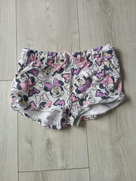 Kraťasy s minnie, disney,116