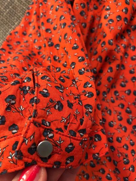 Bluzka s kvietkami farba terakota, veľkosť 36, camaieu,36