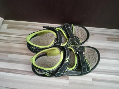 Sandále na suchý zips zn. vty vel. 32, 32