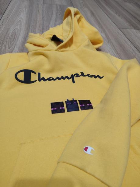 Mikina, champion,152