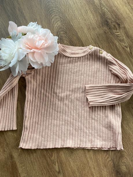 Svetrik reserved, reserved,98